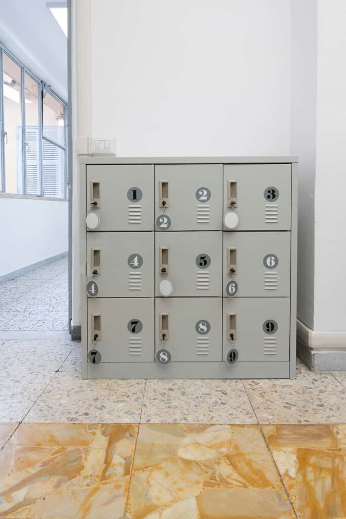 Image 9 of the gallery