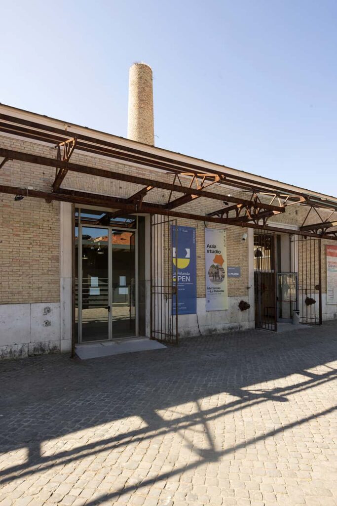 Image 10 of the gallery