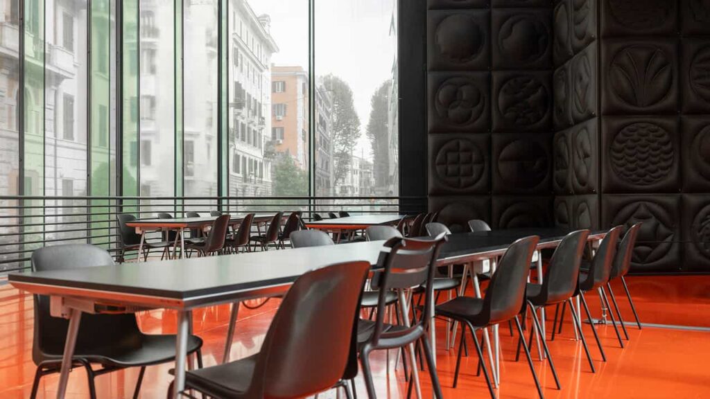 Image 6 of the gallery