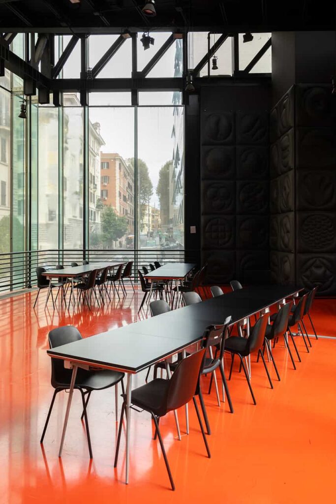 Image 15 of the gallery