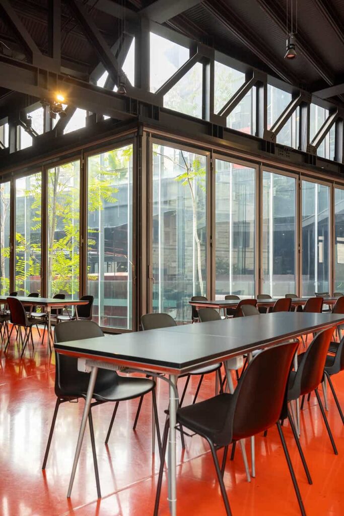 Image 11 of the gallery