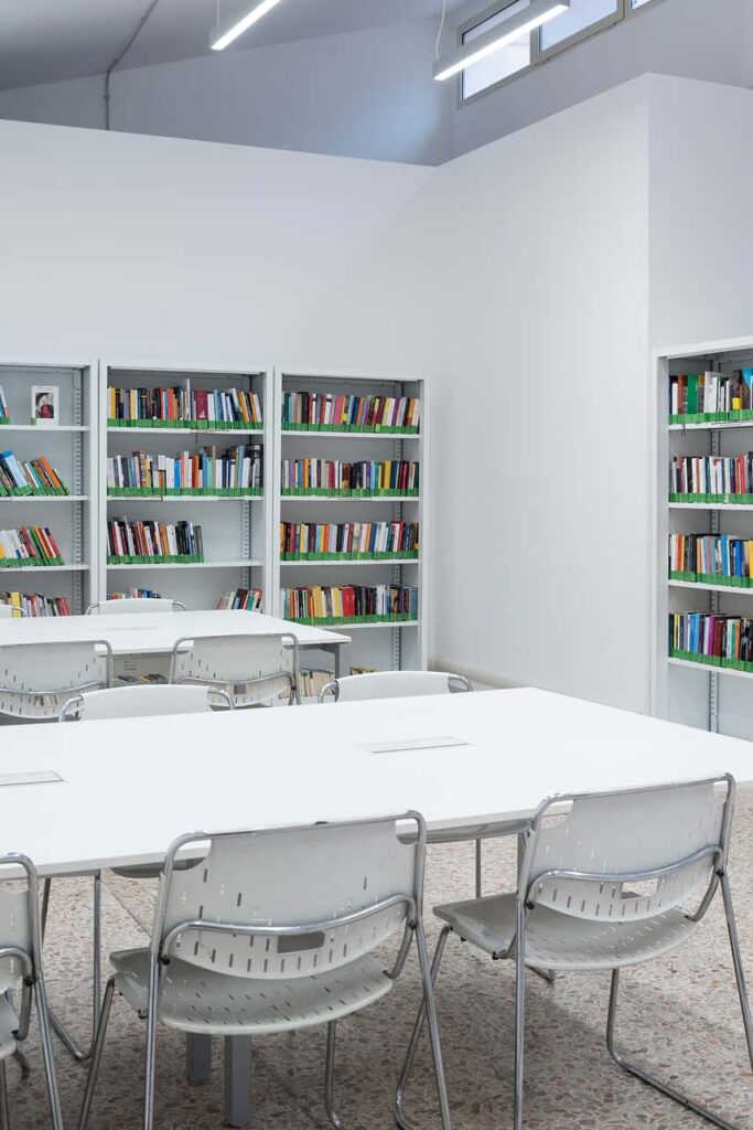 Image 6 of the gallery